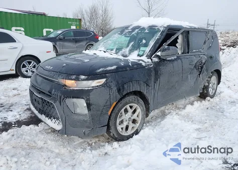 2022 Kia Soul Lx z USA, uszkodzony, nr VIN KNDJ23AU4N7184469